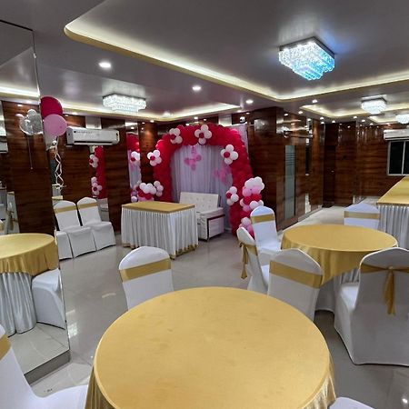 כלכותה La Cresta Inn מראה חיצוני תמונה