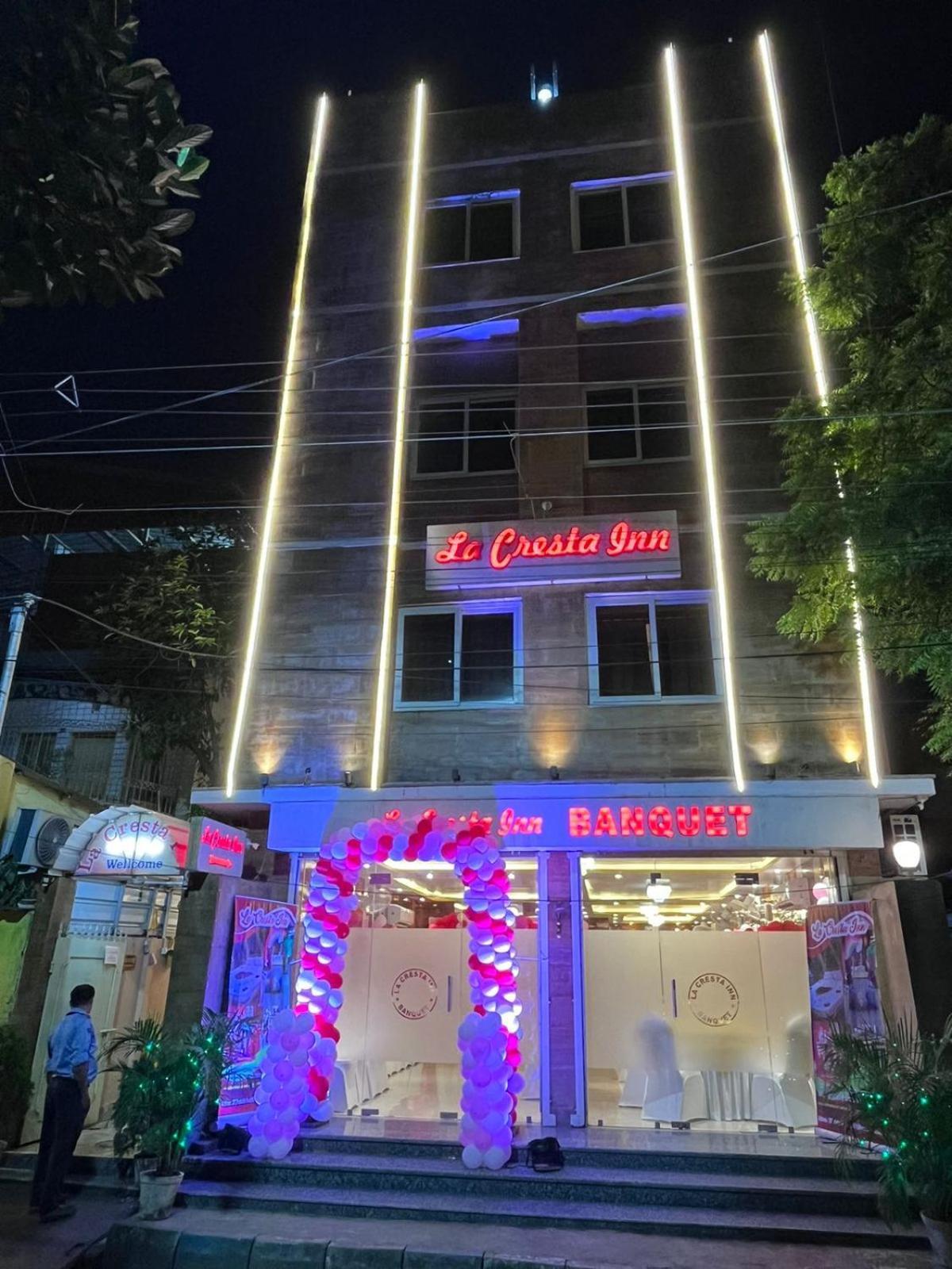 כלכותה La Cresta Inn מראה חיצוני תמונה